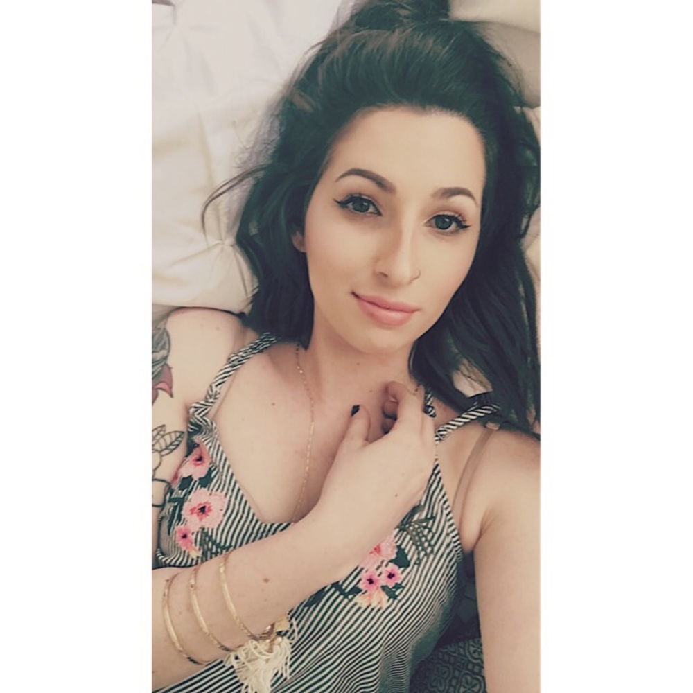 Meet your Posher, Kelly